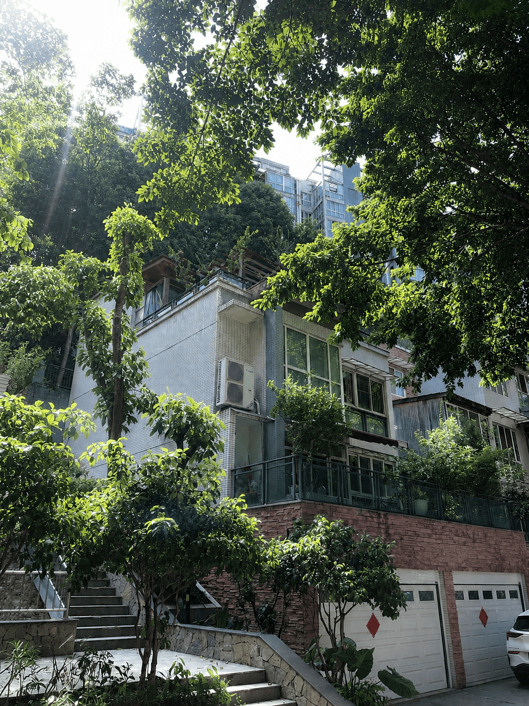 石河子岛居岁月从容升级：小小岛老别墅加装蒂升悦行款电梯